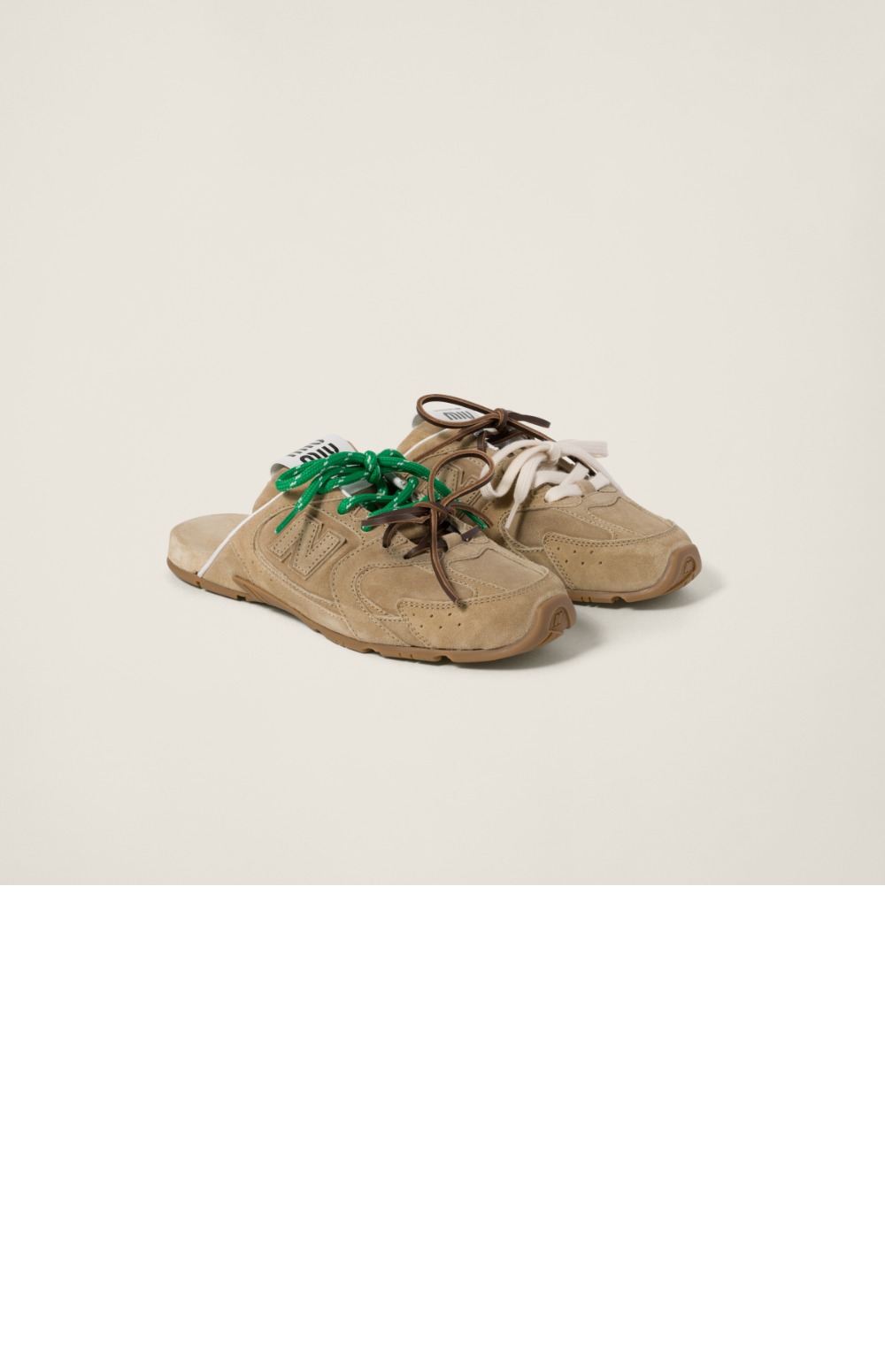 미러급레플리카사이트 | 명품레플리카 전문 쇼핑몰  | 퍼스트원 - 530 SL 스웨이드 뮬 5E333E &gt; 미우미우