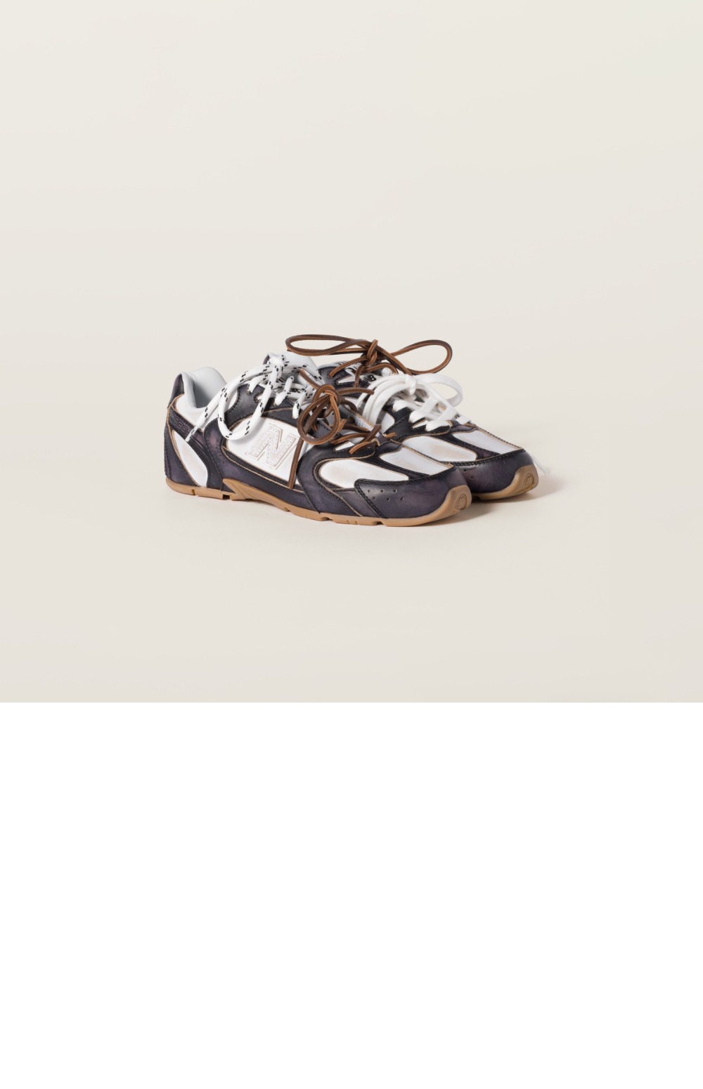 미러급레플리카사이트 | 명품레플리카 전문 쇼핑몰  | 퍼스트원 - 530 SL 테코 송아지 가죽 스니커즈 5E165E &gt; 미우미우