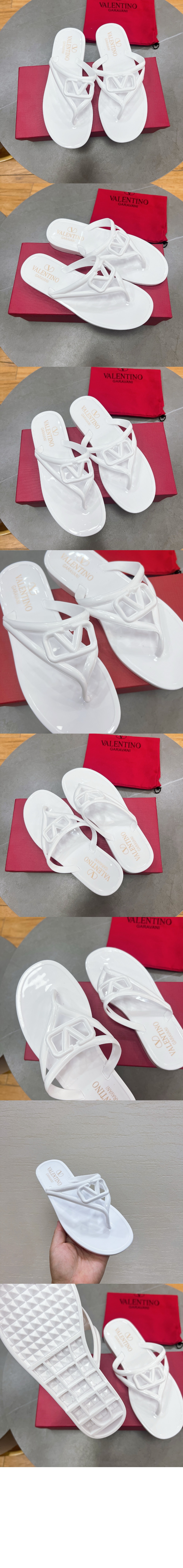 미러급레플리카사이트 | 명품레플리카 전문 쇼핑몰  | 퍼스트원 - 시그니처 러버 샌들 &gt; 발렌티노