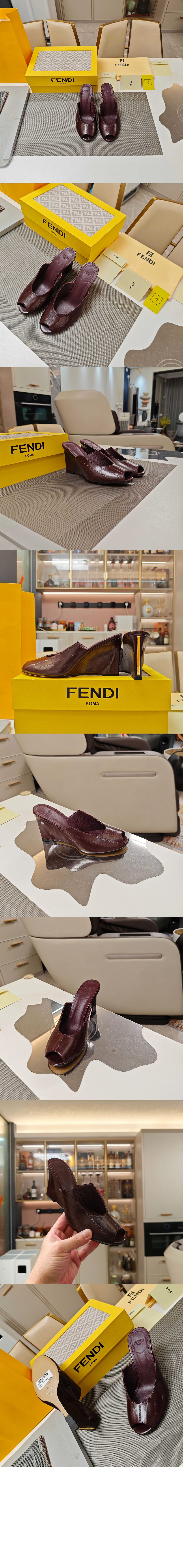 미러급레플리카사이트 | 명품레플리카 전문 쇼핑몰  | 퍼스트원 - 해그피쉬 가죽 샌들 8R8810 &gt; 펜디