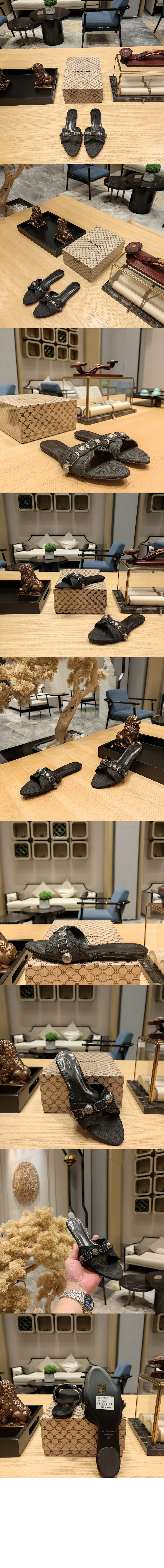 미러급레플리카사이트 | 명품레플리카 전문 쇼핑몰  | 퍼스트원 - 로고패턴 자카드 샌들 브라운 707368 &gt; 발렌시아가