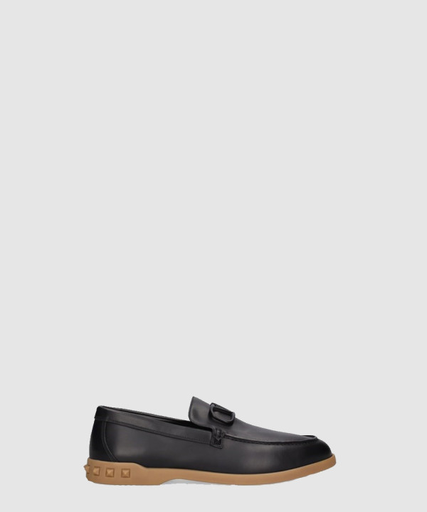 로고 가죽 로퍼