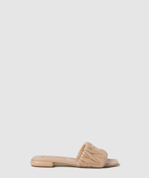 마테라쎄 나파 가죽 슬라이드 5XX605