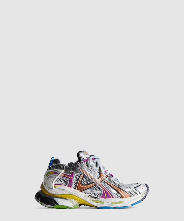 러너 스니커즈 772774