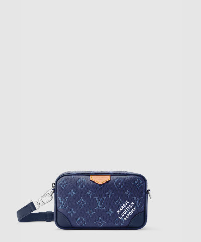 트로카데로 웨어러블 월릿 M26826